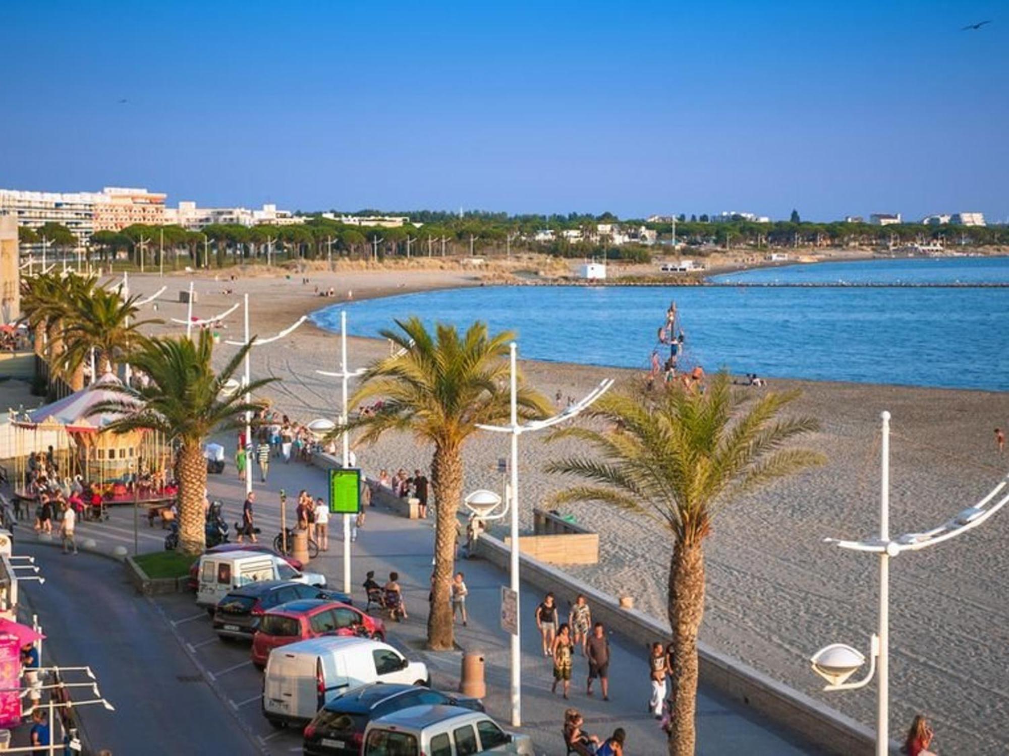Studio Climatise Double Cabine Avec Piscine Et Parking A 650M De La Plage - Fr-1-307-140 Le Grau-du-Roi Bagian luar foto