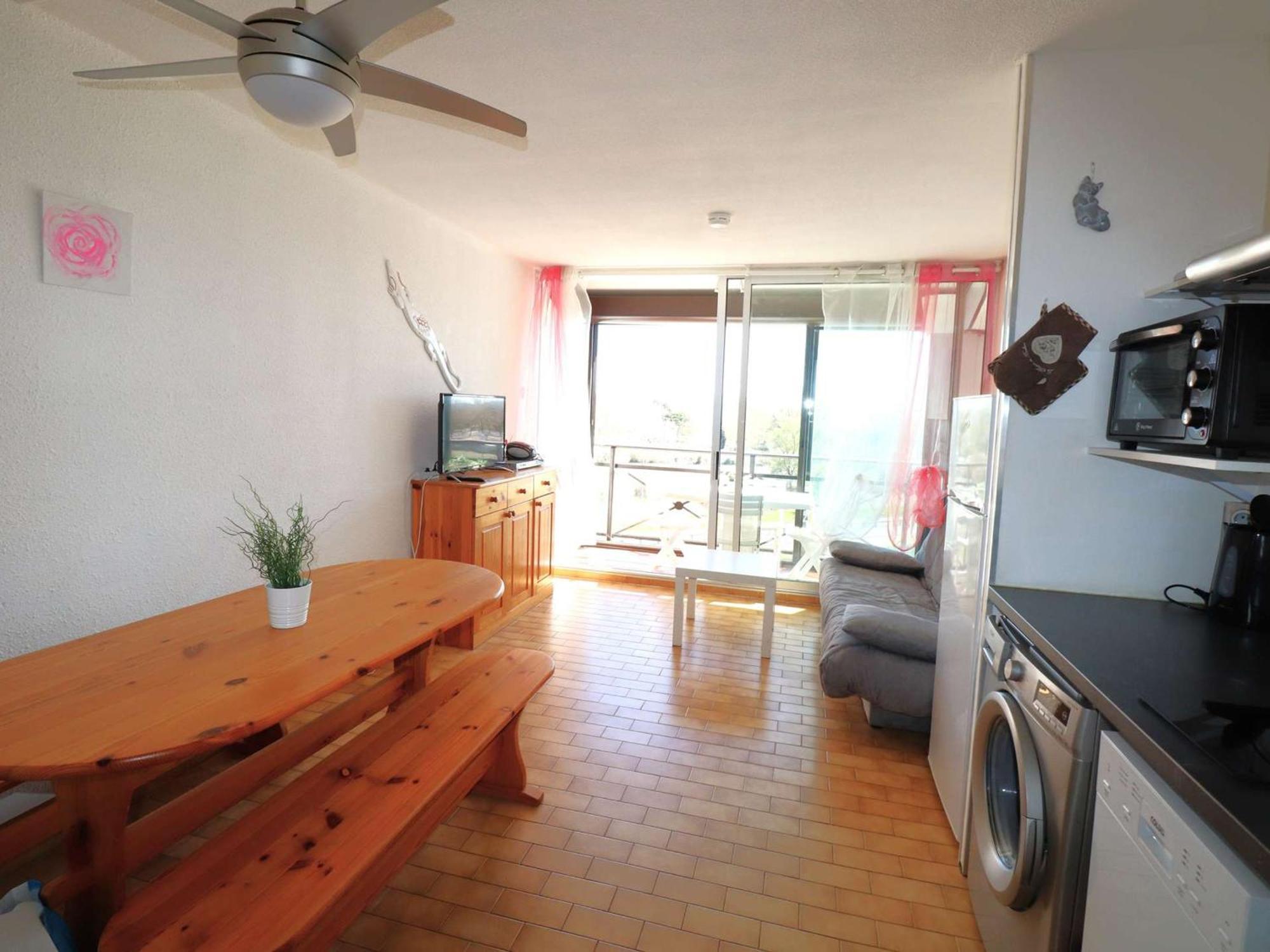 Studio Climatise Double Cabine Avec Piscine Et Parking A 650M De La Plage - Fr-1-307-140 Le Grau-du-Roi Bagian luar foto